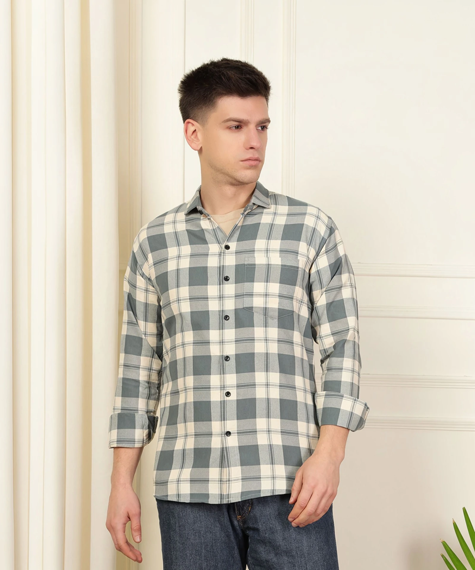 WOXEN Men Regular Fit Checkered Spread Collar Casual Shirt